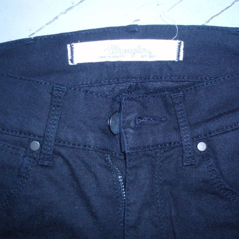svart Wrangler Jeans Jess W25 L32