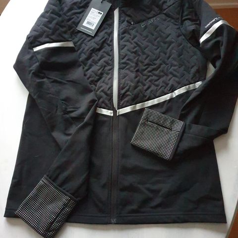 Craft urban run wind jacket