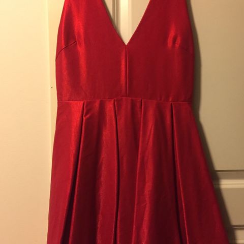 Red open back party dress