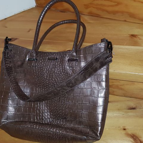 MEXX bag romslig veske