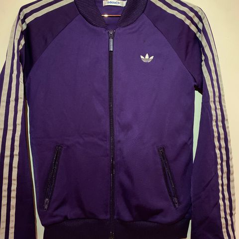 Adidasjakke str 34