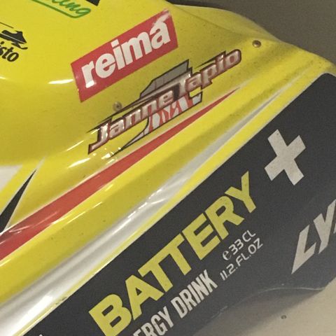 Cross huv - Janne Tapio BATTERY