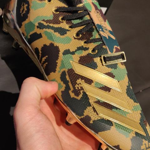 Adidas x Bape Football cleats str. 44 1/3