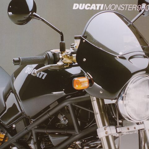 Ducati Monsterdark, Monster 600, Monster 900,Monster 750 brosjyrer ca år 2000