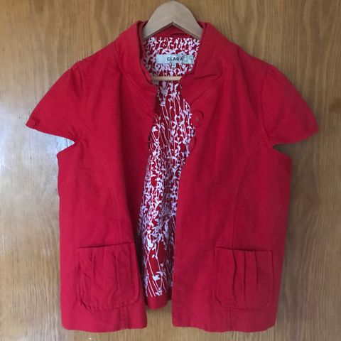 Rød bolero/jakke fra «Clara», Strl XL