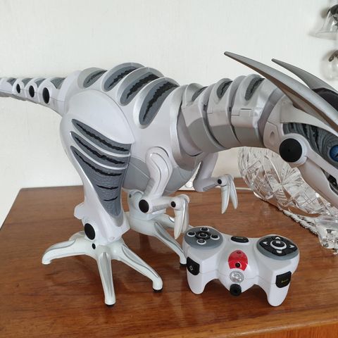 Dinosaurus, Mini Roboraptor