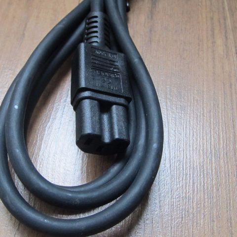 Strømkabel C13 Plug