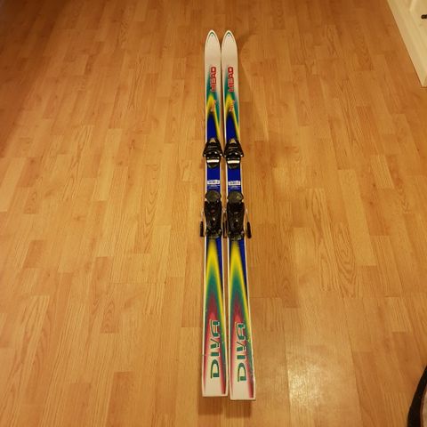 Slalom ski til salgs