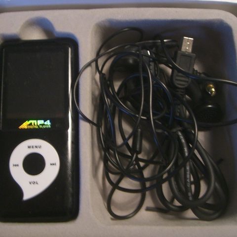 MP3 og MP4 Spiller + SupportPlus Høytalersett