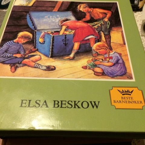 Kisten på herregårdsloftet av Elsa Beskow til salgs