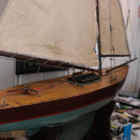 1 stk Antikk vakkert seilbåt "Pond Yaght" Ny pris