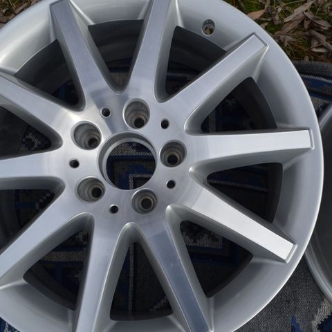 NY Mercedes 17" original alufelg  7,5J17 ET 36 Delenr. A2094014402 CLK bl.a.