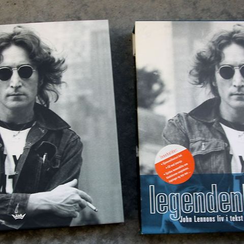 LEGENDEN JOHN LENNON - John Lennons liv i ord og bilder