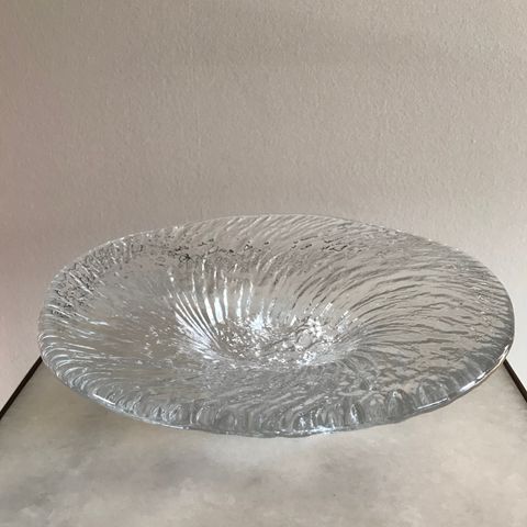 Vakkert fat krystall Iittala Avanto