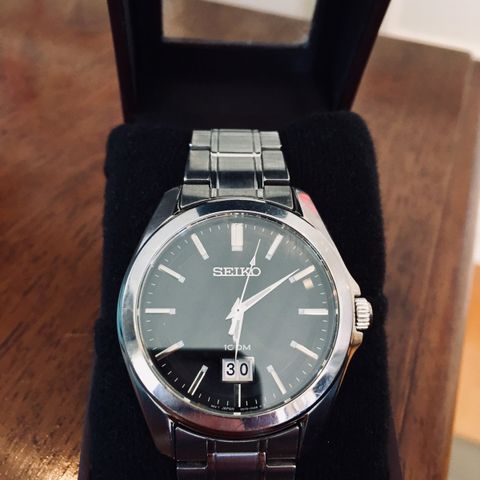 Seiko  Sapphire  Crystal  41MM  100M