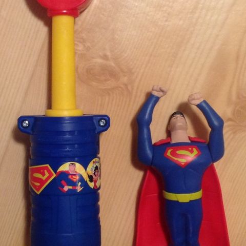 Supermann leker McDonald's