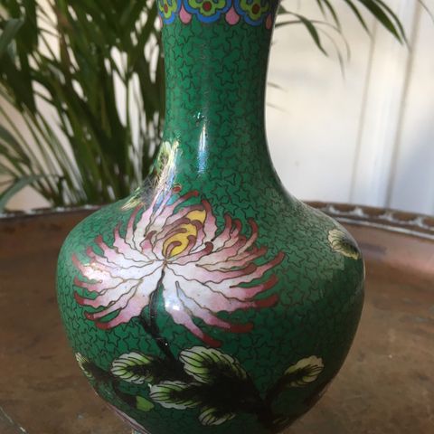 Nydelig kinesisk Cloisonne vase