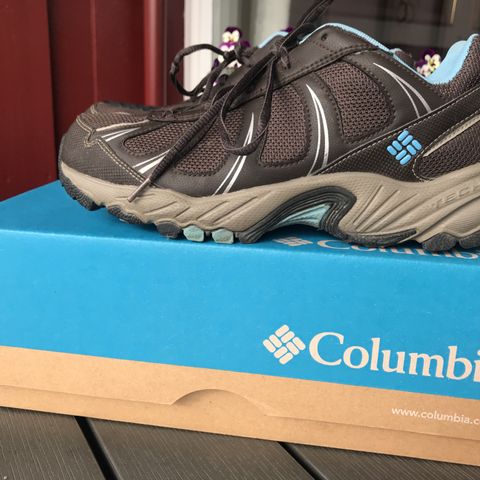 Columbia Women's Kaibab Plus Trail Running Shoe