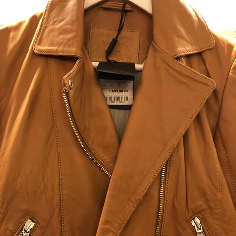 NY Massimo Dutti skinnjakke i nydelig camelfarge str XS