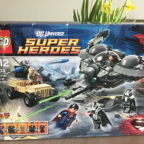 Lego Super Heroes 76003