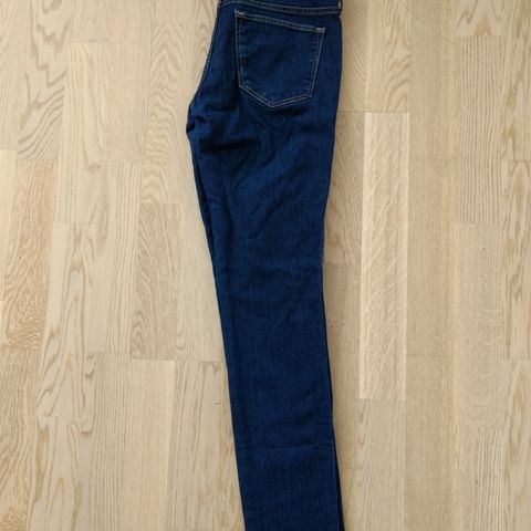 Som ny skinny jeans W27 L30