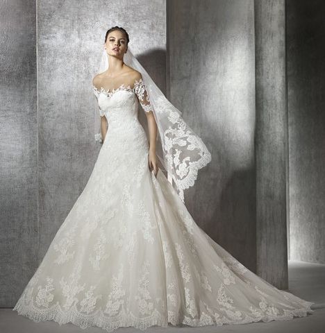 San Patrick, Pronovias