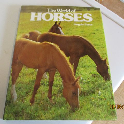Hestebøker til salgs