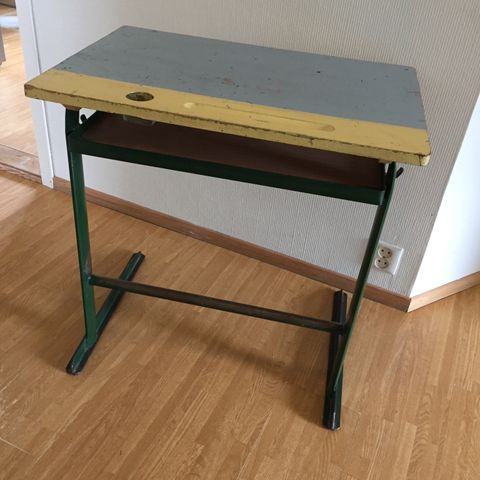 Eldre Retro Skolepult