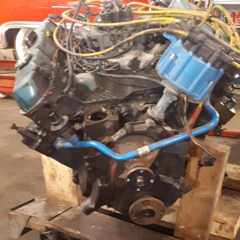 Cadillac 368  DFI motor 