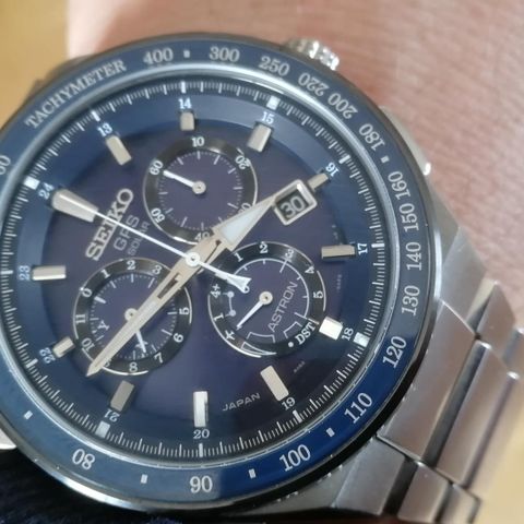 SEIKO ASTRON GPS SOLAR TITANIUM SSE127J1