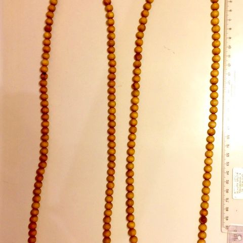 Sandaltre halsbond. Mala. Sandalwood necklace