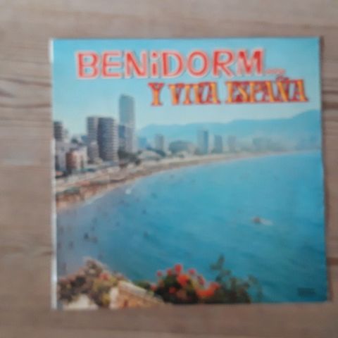 Benidorm -Y Viva Espania