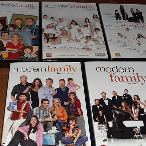 En Moderne Familie-Sesonger 1 til 5(DVD)norsk tekst