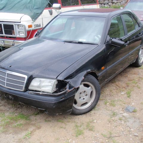 Mercedes w202 C180-deler