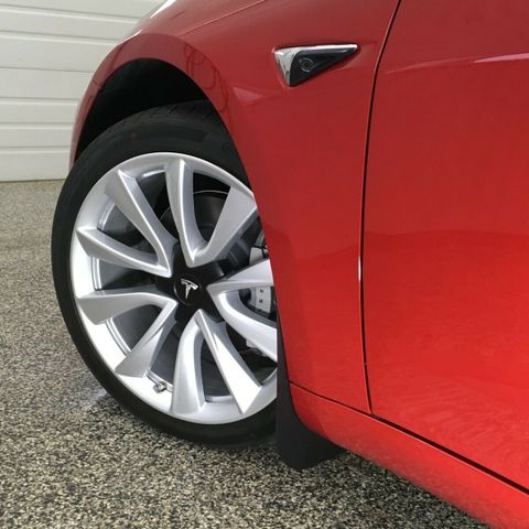 Mud flaps skvettlapper Tesla Model 3