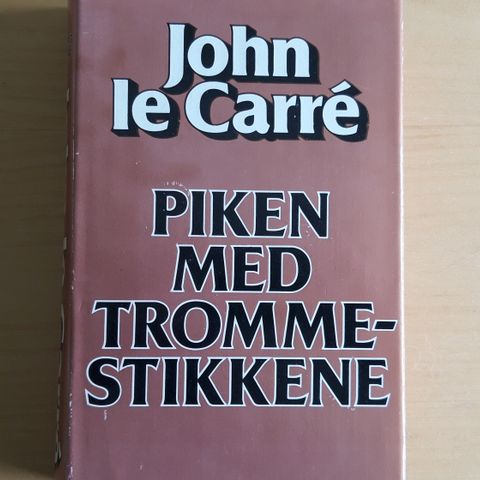 John le Carre - Piken med trommestikkene