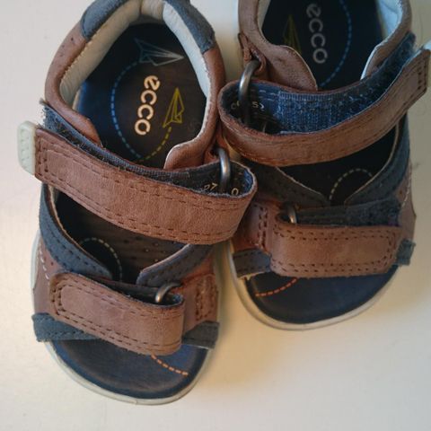 Ecco sandaler