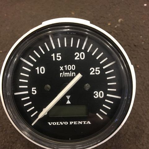 Volvo Penta / Yanmar / VDO Tachometer Timeteller Reparasjon