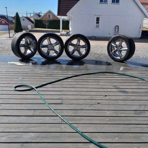 Annonsebilde