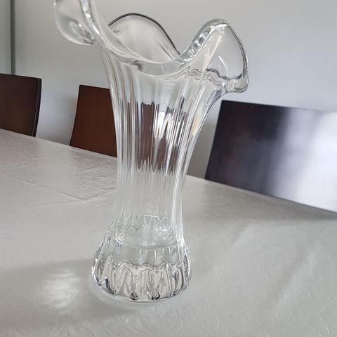 Nydelig krystall vase! 150 kr