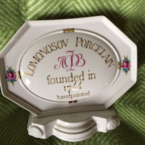 Salgsprospect LomonsovPorcelain kr250