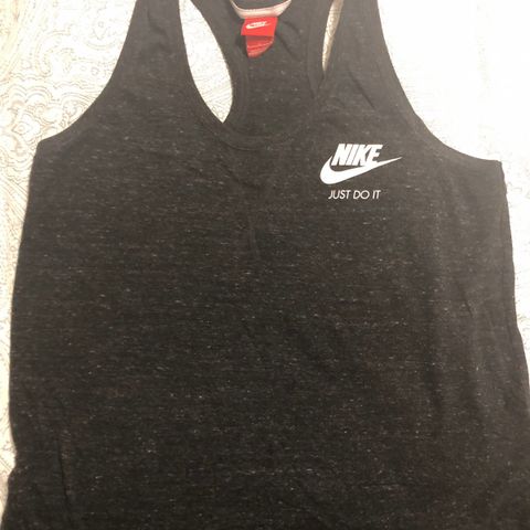 Nike singlet 