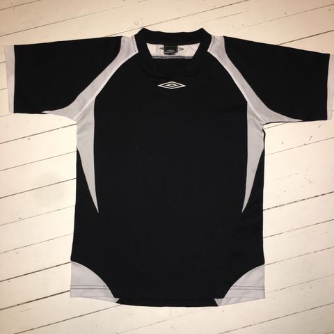 Umbro treningstrøye str 164