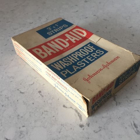 Vintage Band-Aid Medical Plasters Box