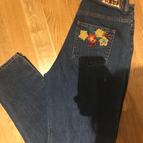 Desigual jeans med print str 28 tommer