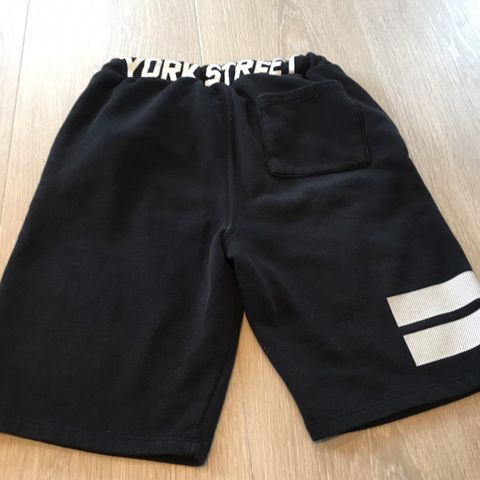 Svart shorts 