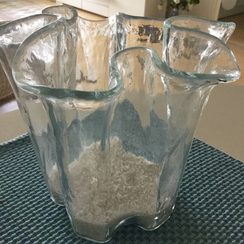 Finsk hånd laget vase