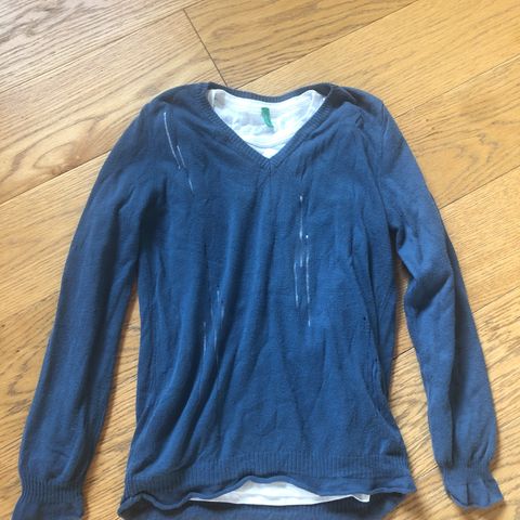 Flott genser fra Benetton str 120cm 6-7 år- kun kr 49