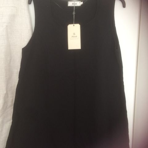 Singlet fra zizzi helt ny str M 450kr