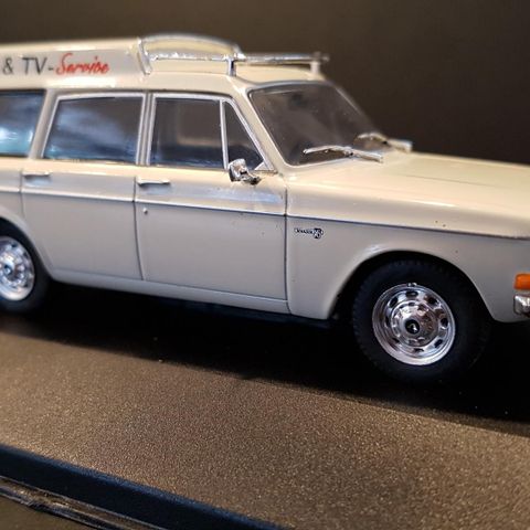 Volvo 145 Express Radio og TV service